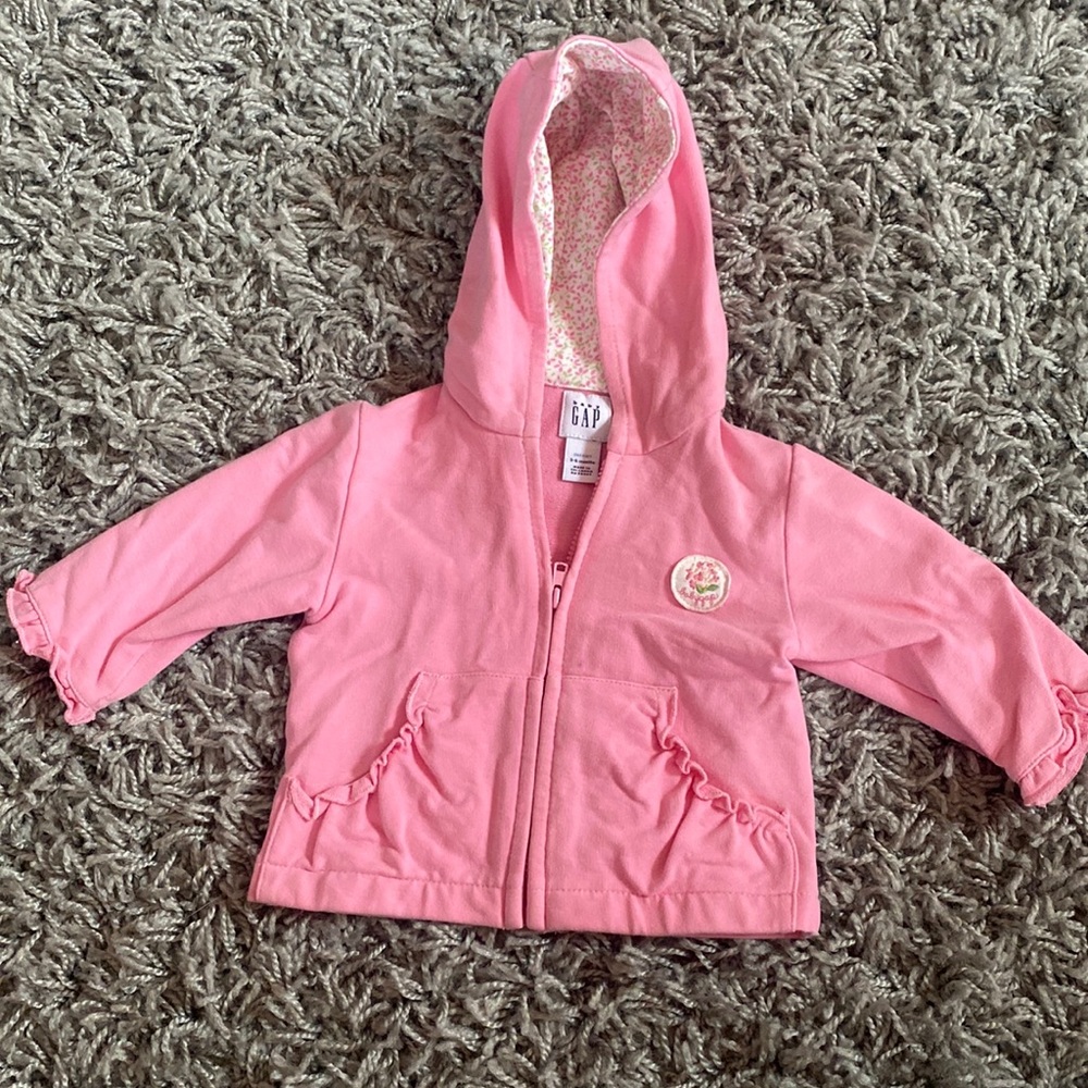 ✨5/$25✨3-6M Pink hoodie